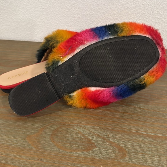 Bamboo multicolored rainbow furry (vegan) hard bottomed slides/mules size 10 - Picture 10 of 11